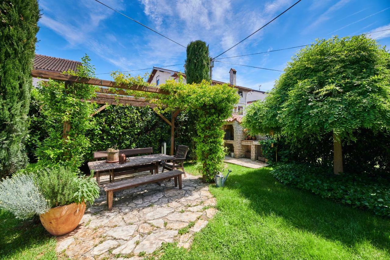 Ferienwohnung Morning Light Umag Exterior foto