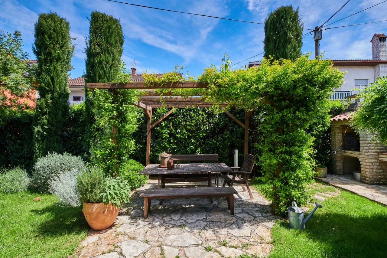 Ferienwohnung Morning Light Umag Exterior foto